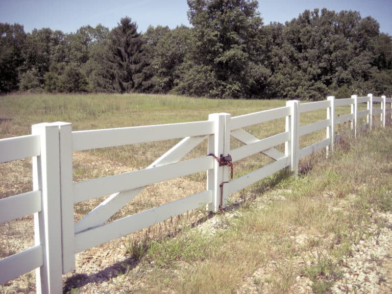 How to Install Vinyl Fencing on a Slope Stepbystep